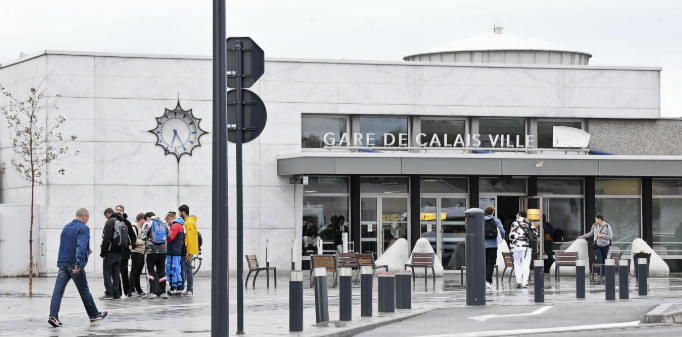 Place aux Producteurs de la gare Calais Ville