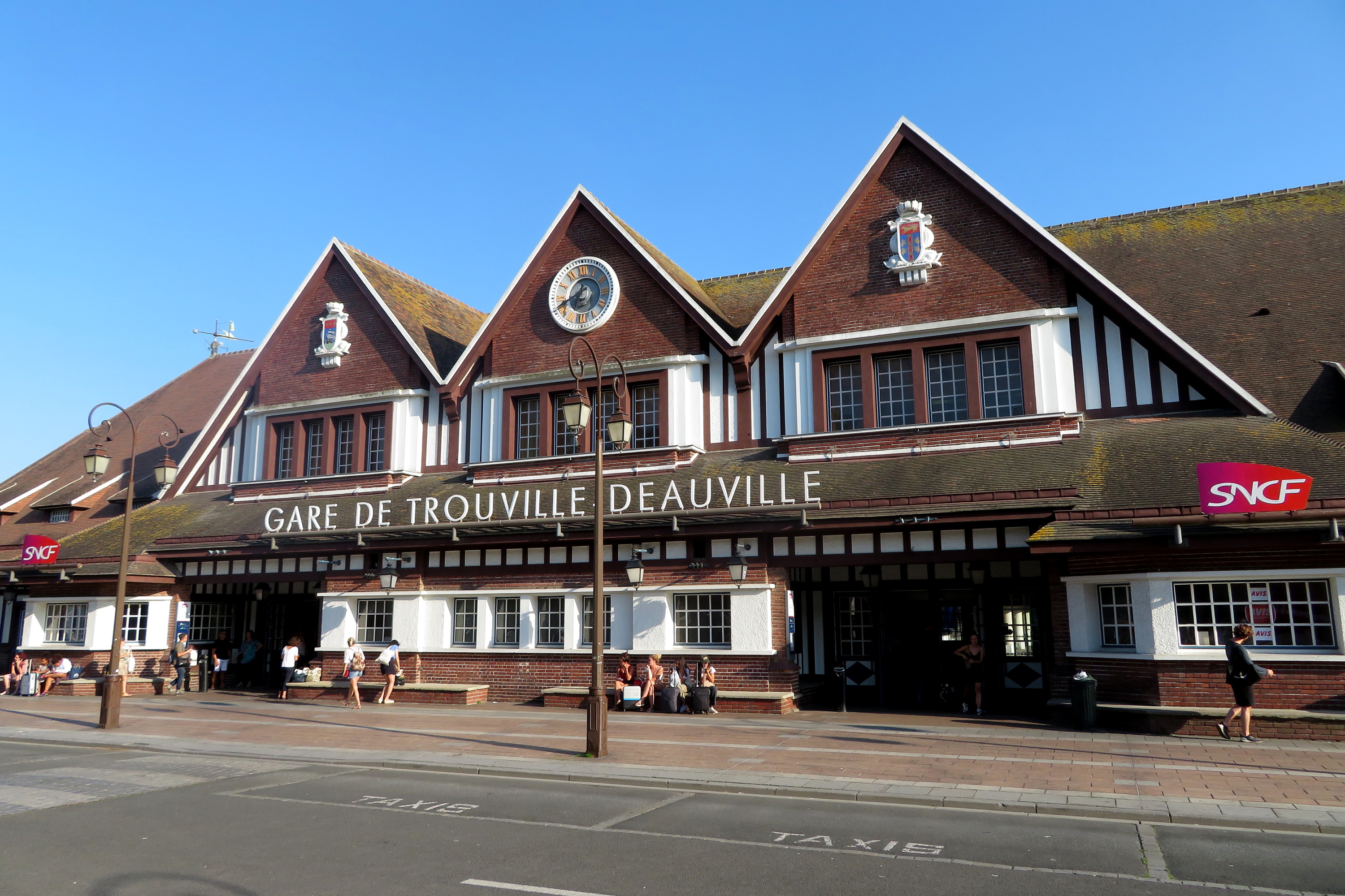 Place aux Producteurs Trouville-Deauville